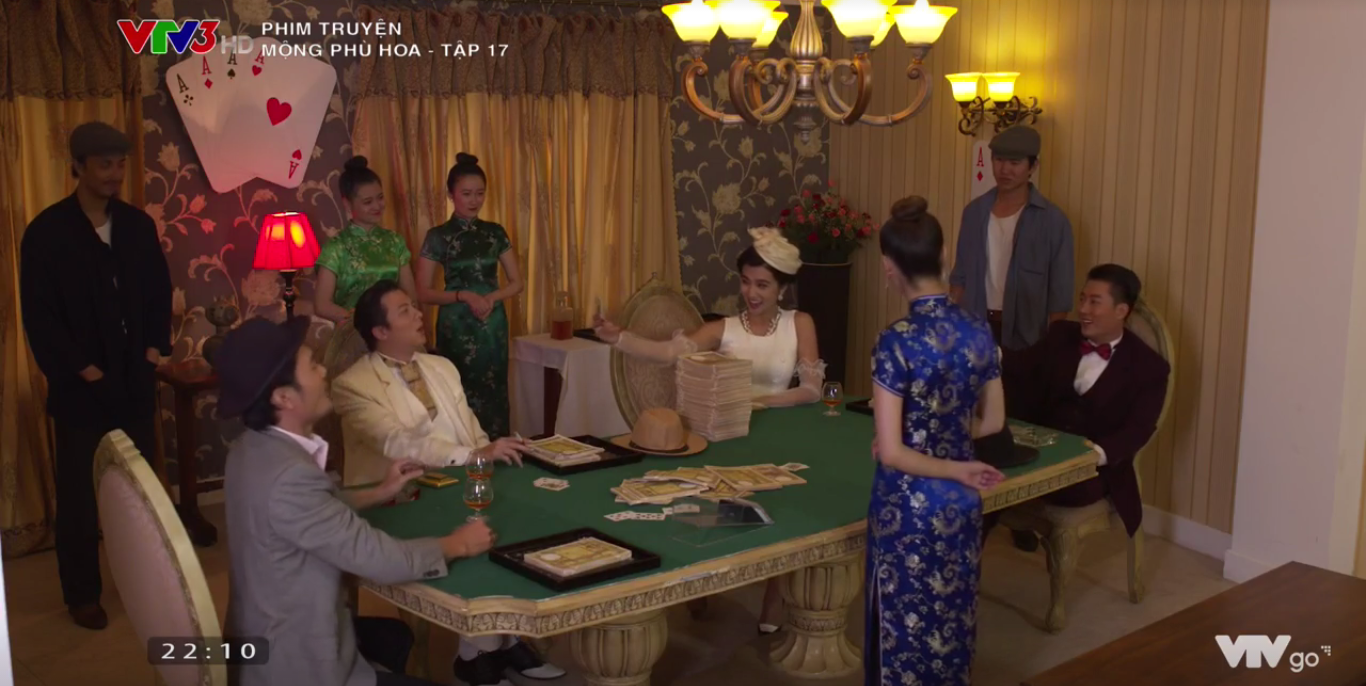 Vừa thoát chết, Ba Trang (Kim Tuyến) lại chứng nào tật nấy quay lại con đường bài bạc